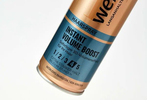 Wella WELLAFLEX Instant Volume Лак для волос мгновенный объем экстрасильный, 250 мл