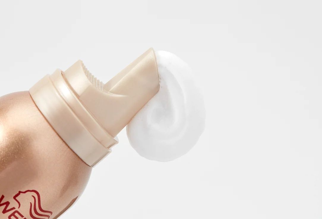 Wella WELLAFLEX Мусс для волос объем до 2-х дней сверхсильная фиксация, 200 мл